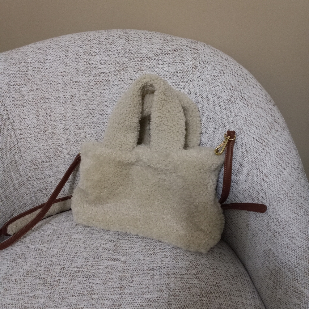 Laundry By Shelli Segal Cream Shearling Shoulder Bag